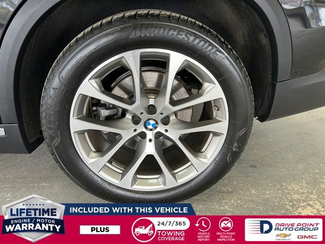 Used 2024 BMW X5 xDrive40i w/ Parking Assistance Package image 9