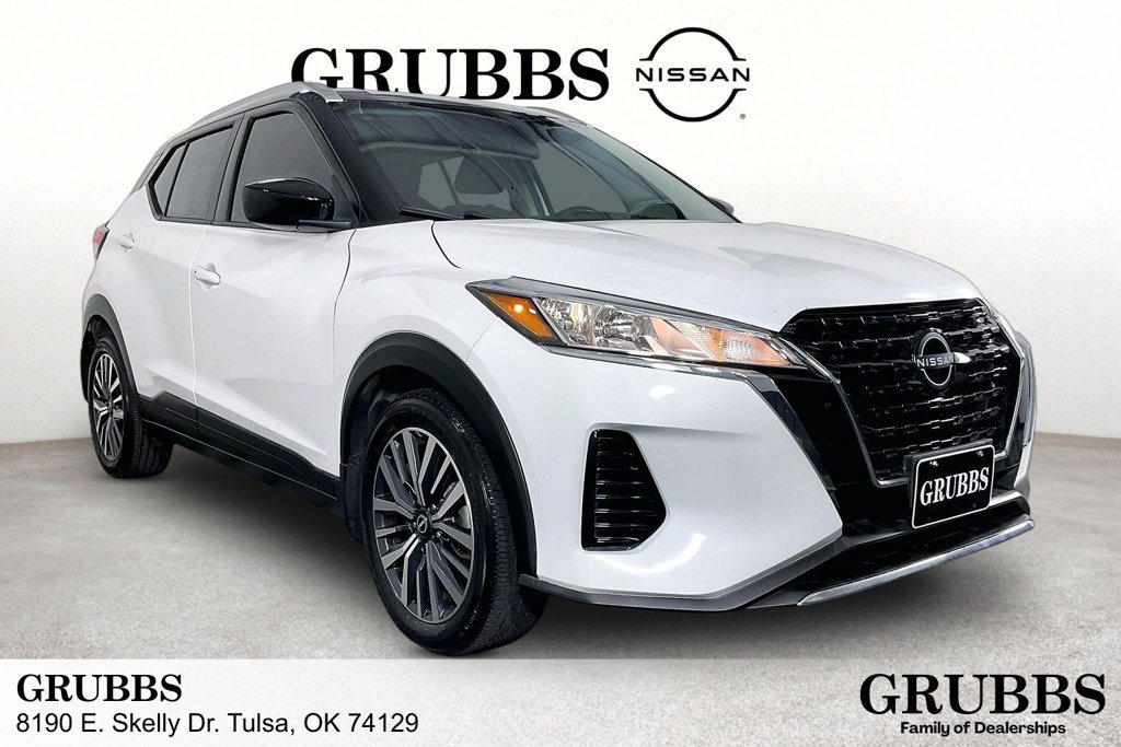 Used 2023 Nissan Kicks SV