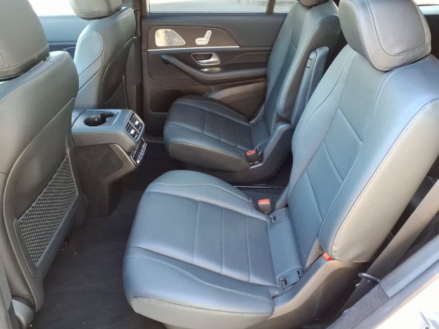 Certified 2022 Mercedes-Benz GLS 450 4MATIC w/ AMG Line Exterior image 17