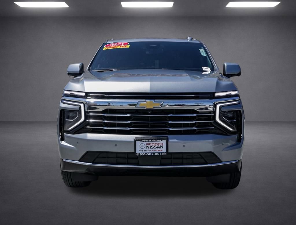 Used 2025 Chevrolet Tahoe LT AWD/4WD image 9