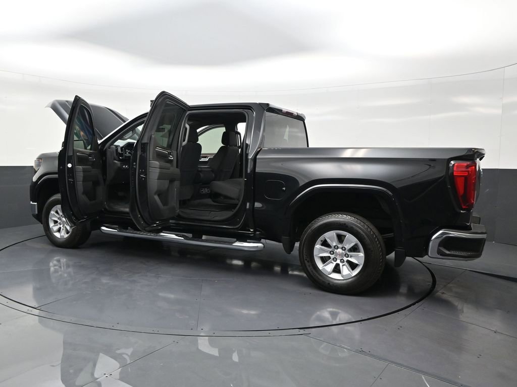 Used 2024 GMC Sierra 1500 SLE image 31
