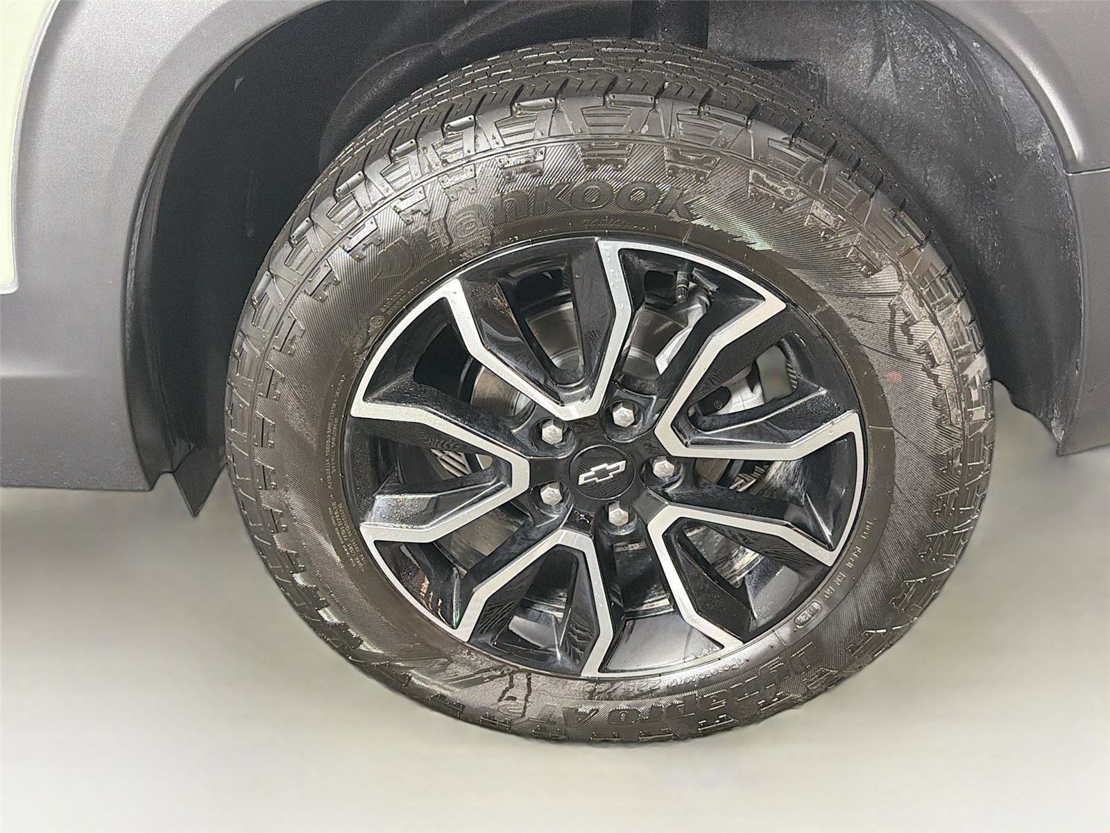 Used 2025 Chevrolet TrailBlazer ACTIV w/ Convenience Package image 31