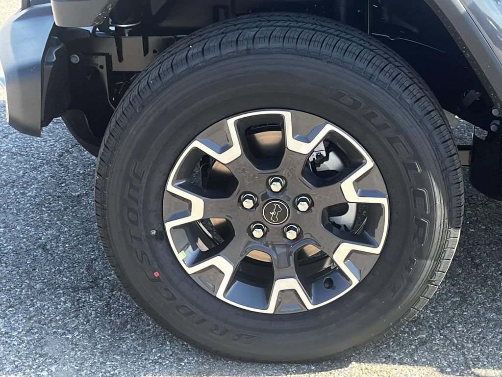 New 2026 Jeep Gladiator Sport AWD/4WD image 8