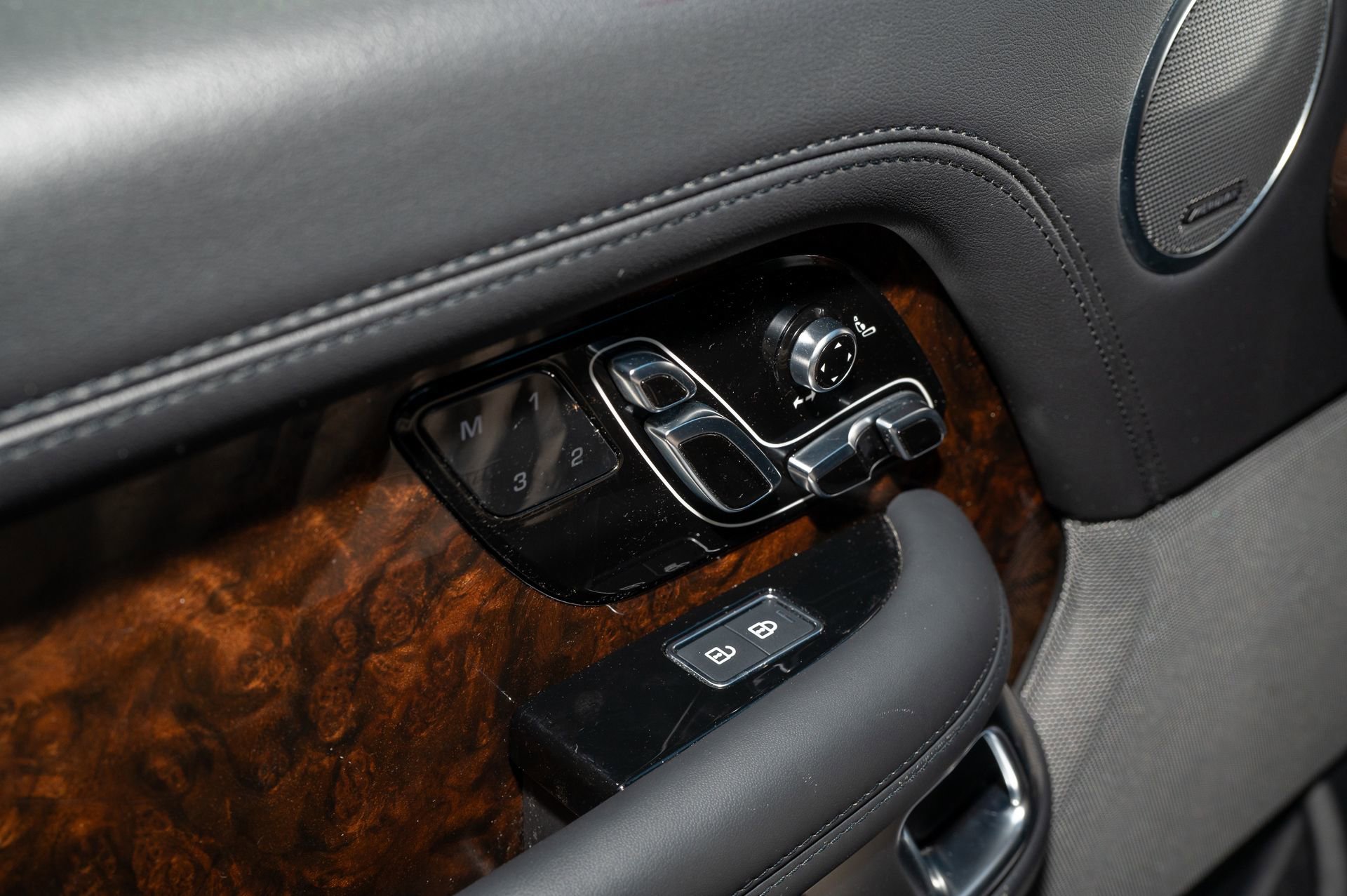 Used 2022 Land Rover Range Rover Westminster Edition image 36