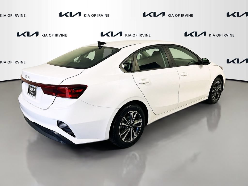 Certified 2024 Kia Forte LXS FWD image 8