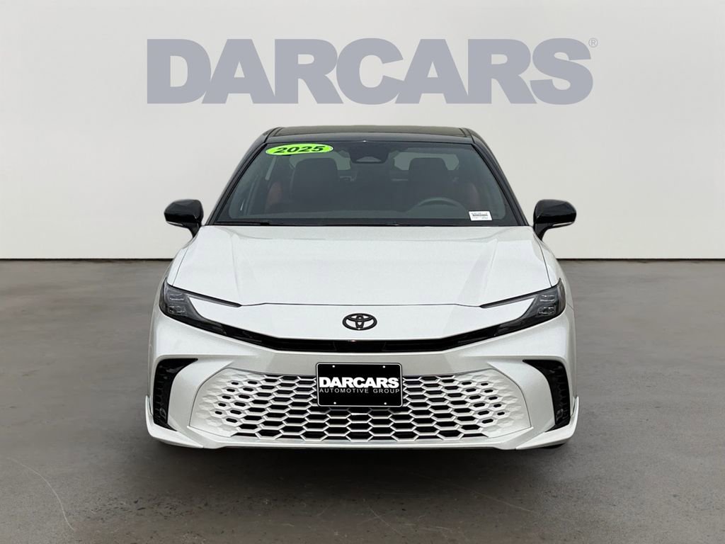 Used 2025 Toyota Camry XSE image 2