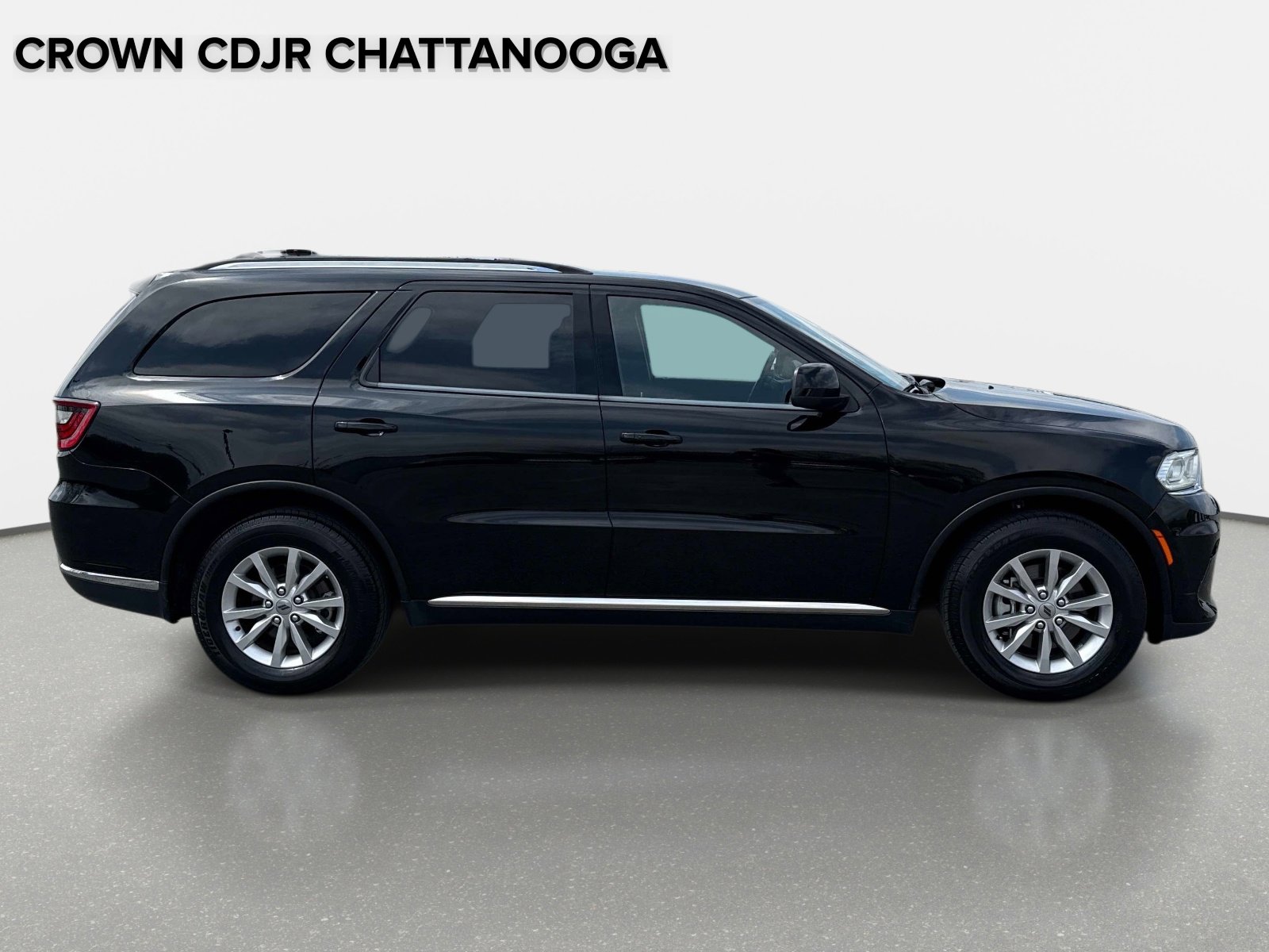 Certified 2023 Dodge Durango SXT RWD image 2