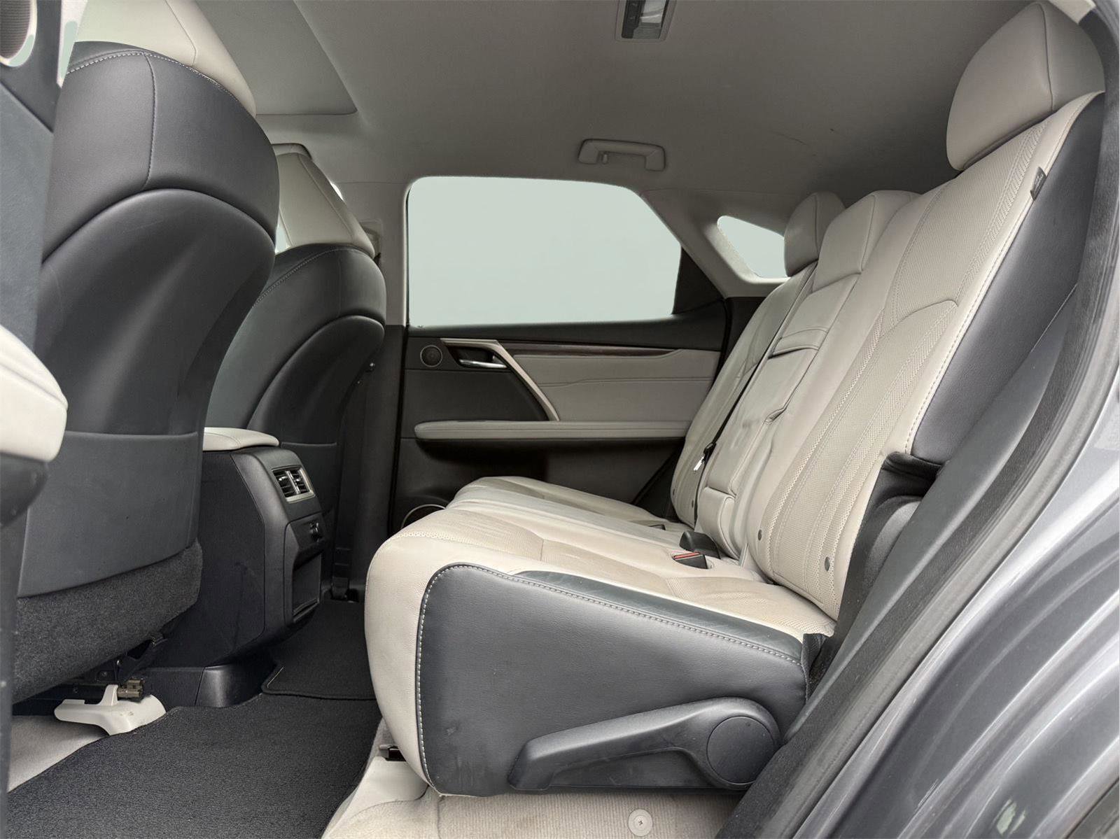 Used 2019 Lexus RX 450h AWD w/ Navigation Package image 21