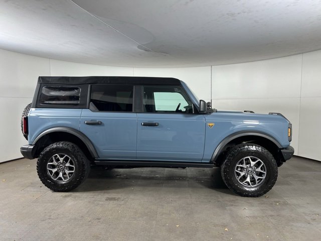 Used 2023 Ford Bronco Badlands image 8