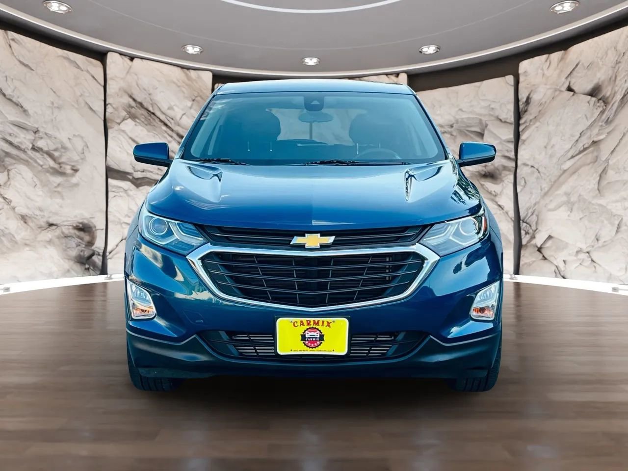 Used 2020 Chevrolet Equinox LT image 2