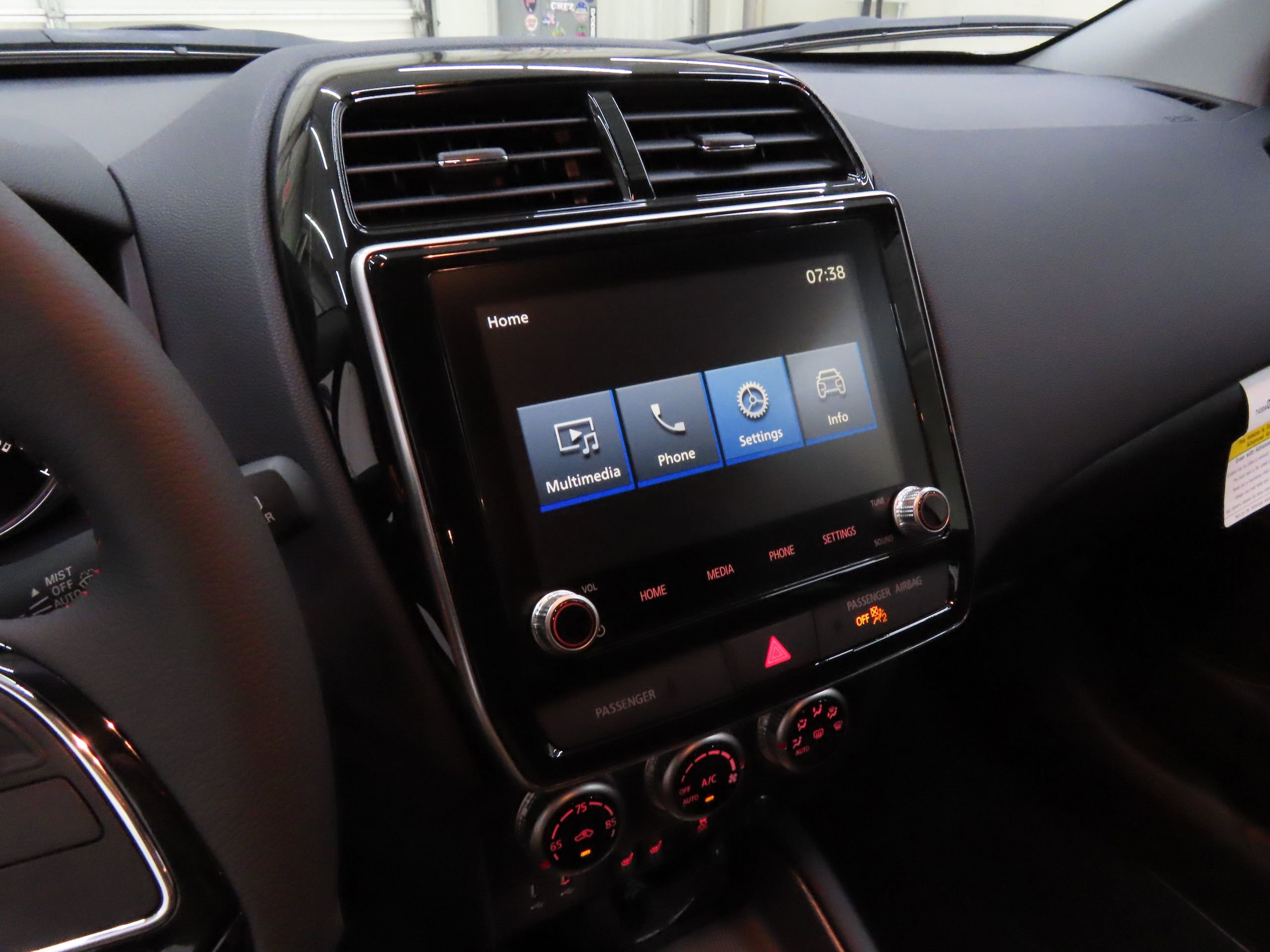 New 2025 Mitsubishi Outlander Sport LE image 16