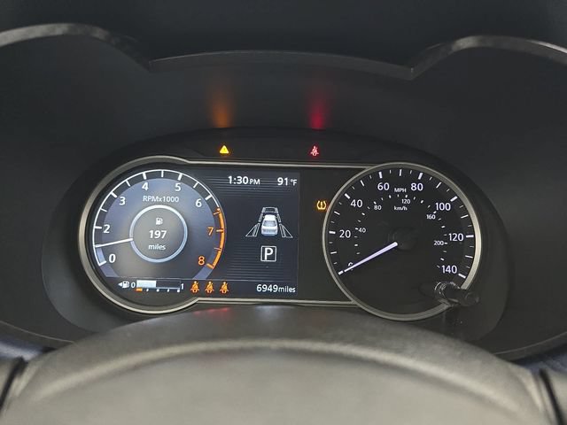 Used 2025 Nissan Versa SV w/ Trunk Package FWD image 19