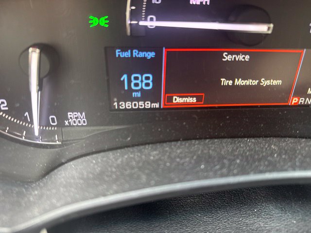 Used 2018 Cadillac XTS Luxury FWD image 4