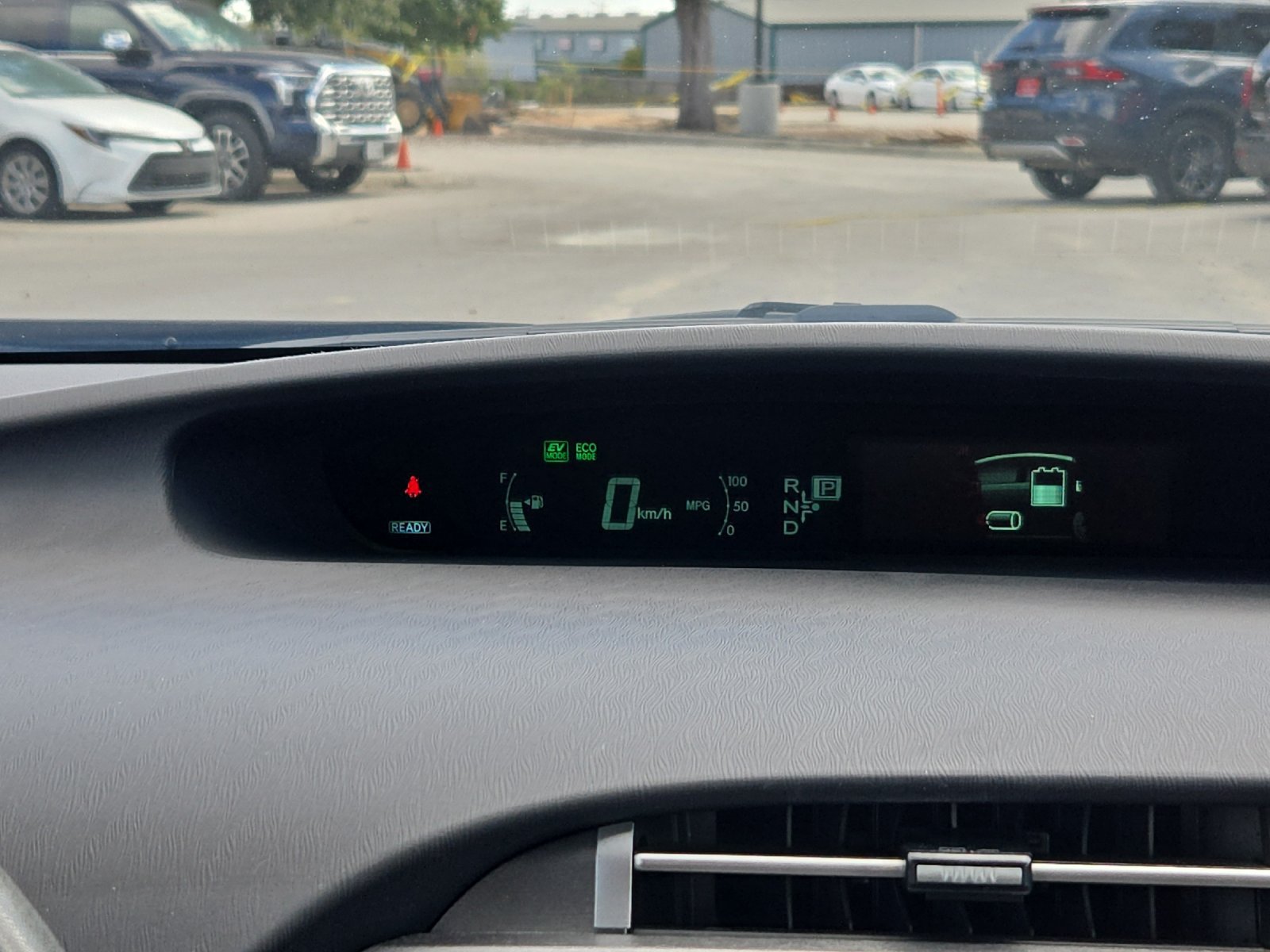 Used 2014 Toyota Prius Prime Plug-In Hybrid FWD image 22