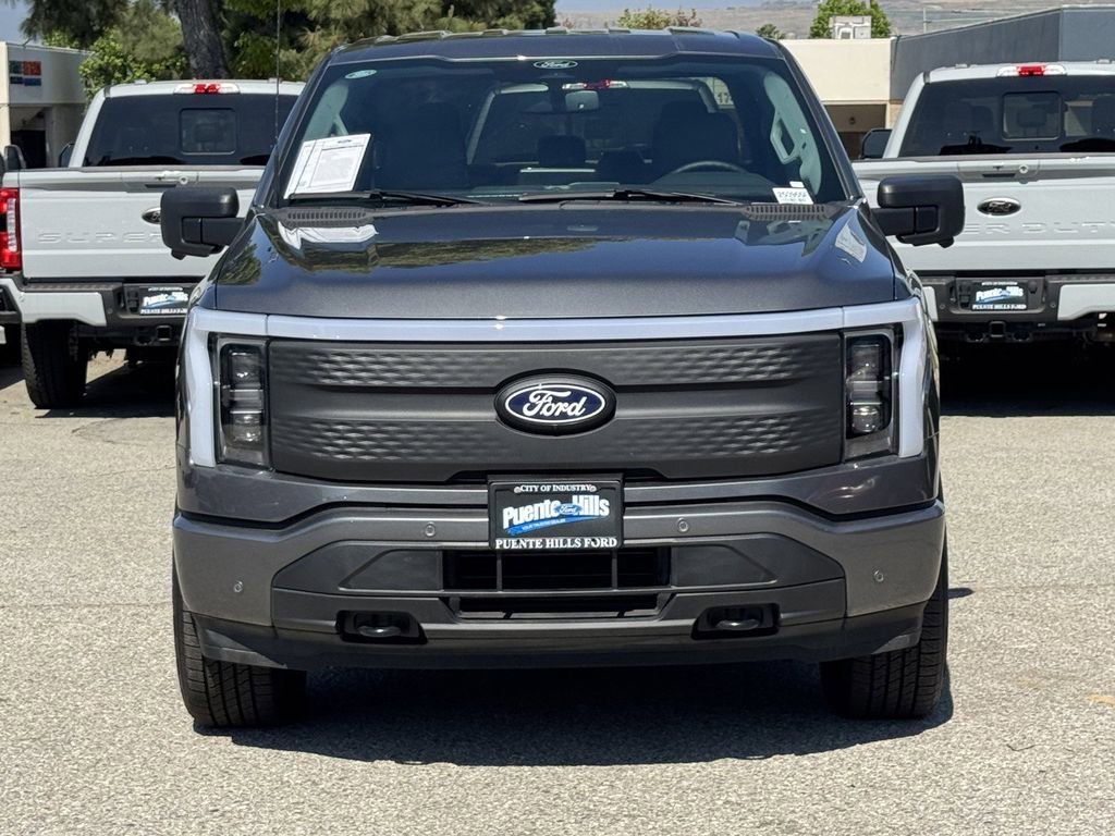 Used 2025 Ford F150 Lightning Flash AWD/4WD image 2