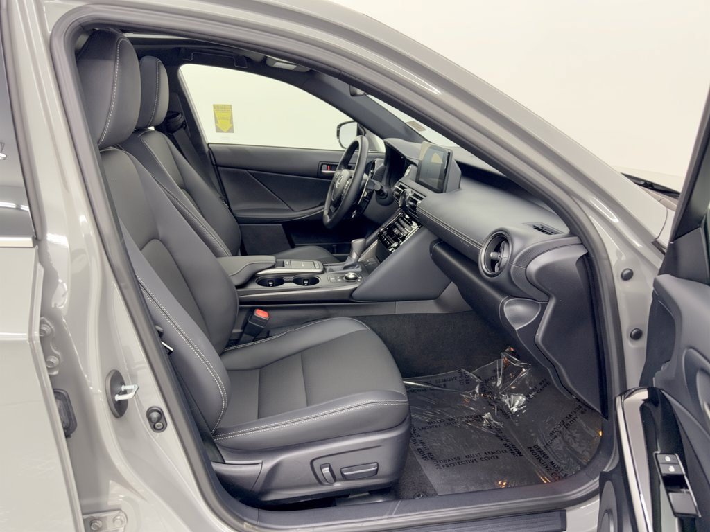Certified 2025 Lexus IS 350 F Sport w/ Accessory Package RWD image 31