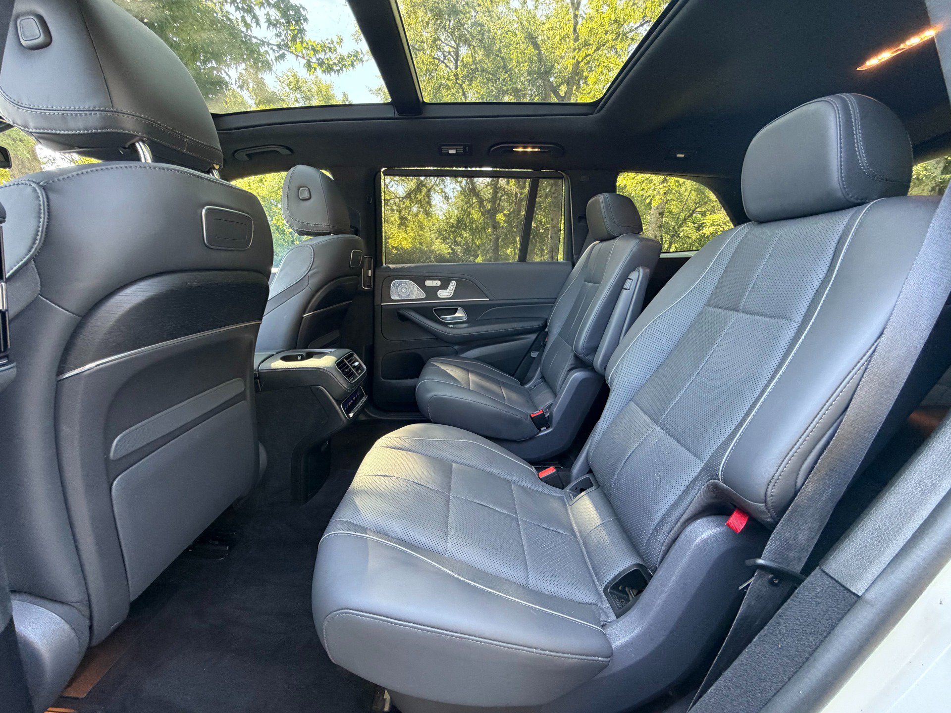 Used 2020 Mercedes-Benz GLS 580 4MATIC image 12