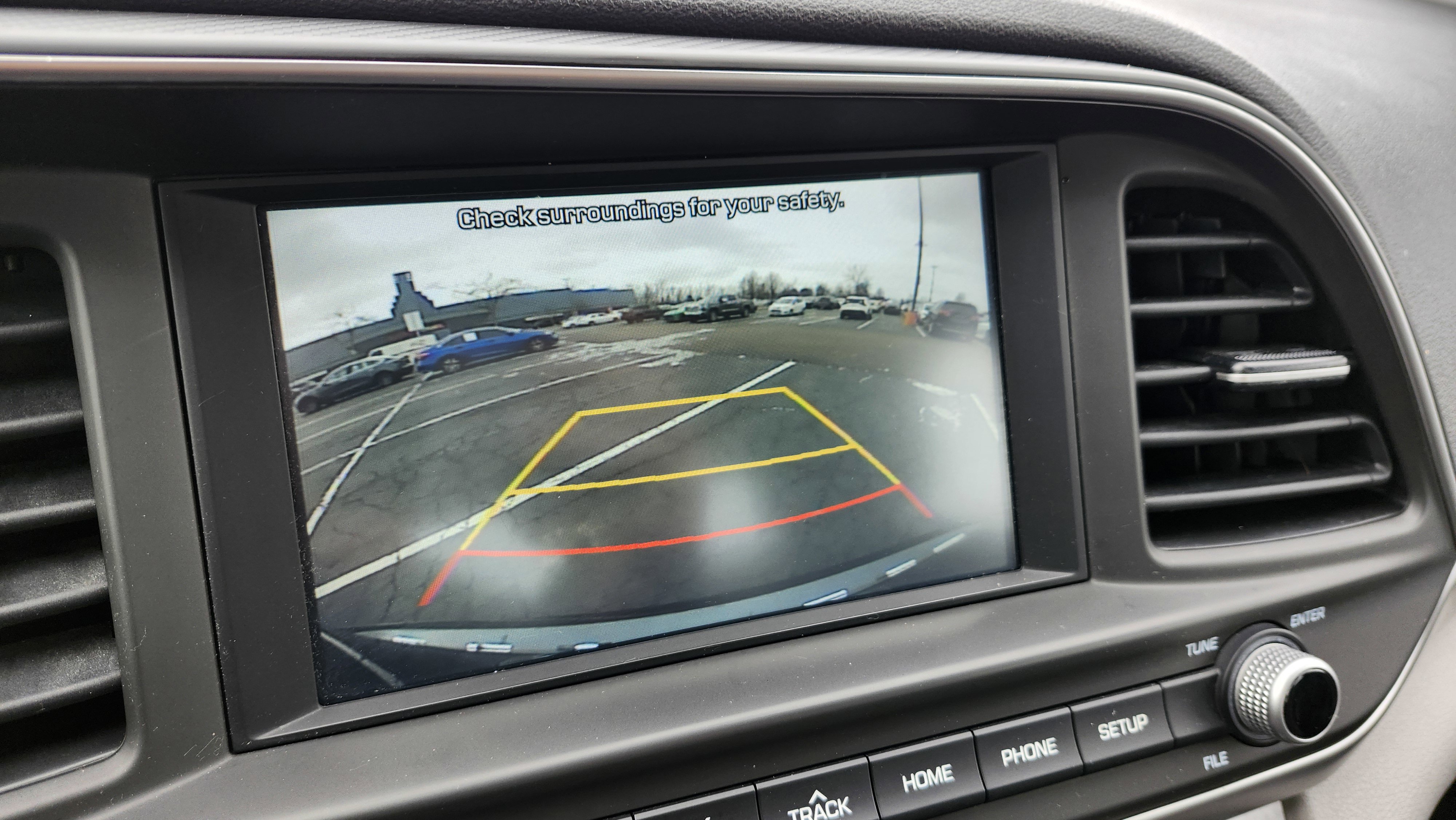 Used 2020 Hyundai Elantra SEL image 2