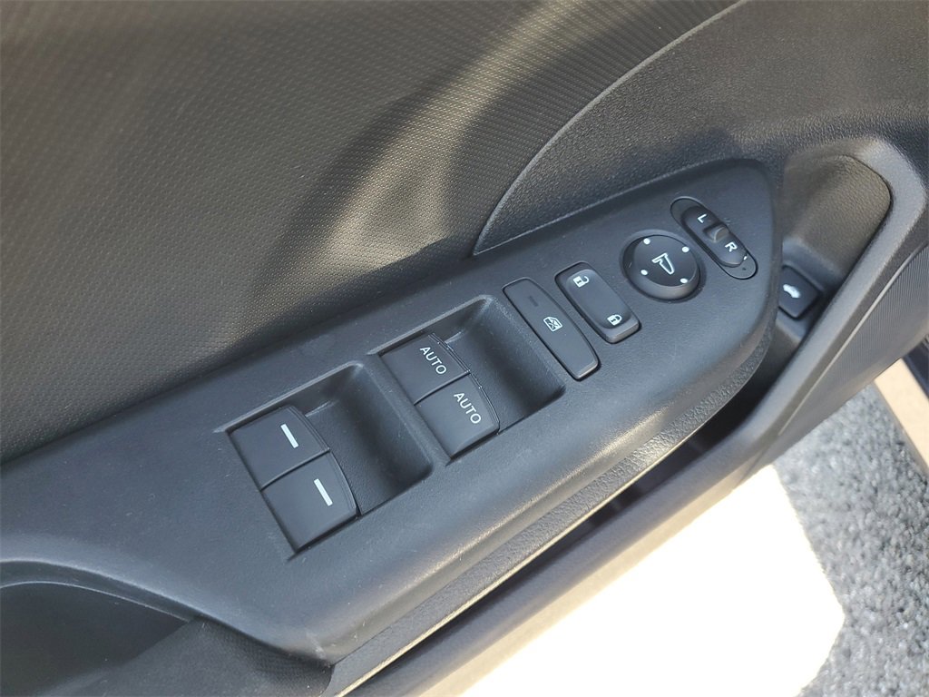 Used 2019 Honda Civic LX image 17