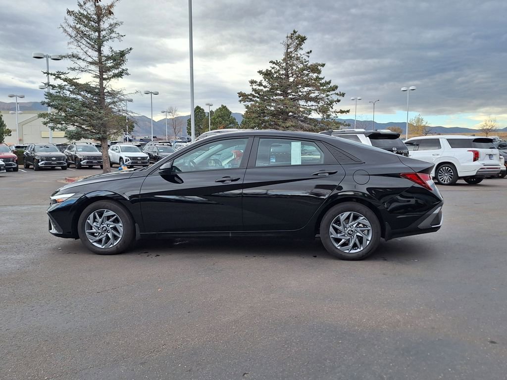 Used 2024 Hyundai Elantra SEL image 6