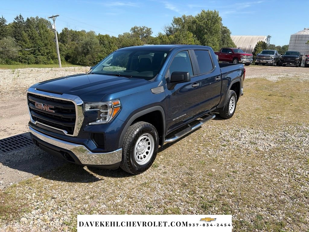 Used 2020 GMC Sierra 1500 4x4 Crew Cab w/ Sierra Value Package image 1