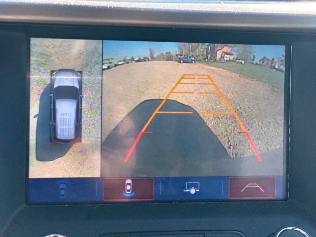 Used 2017 GMC Acadia Denali w/ Technology Package FWD image 23