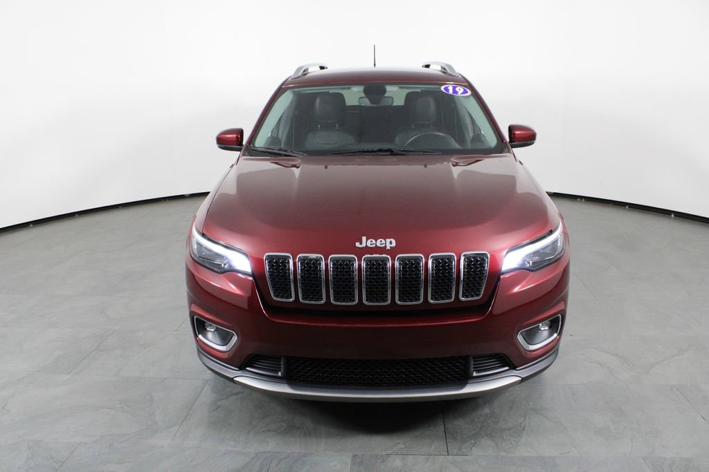 Used 2019 Jeep Cherokee Limited image 14