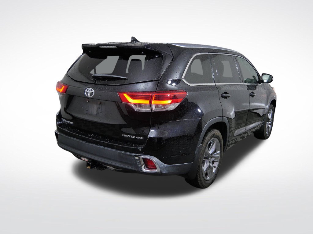 Used 2019 Toyota Highlander Limited Platinum AWD/4WD image 3