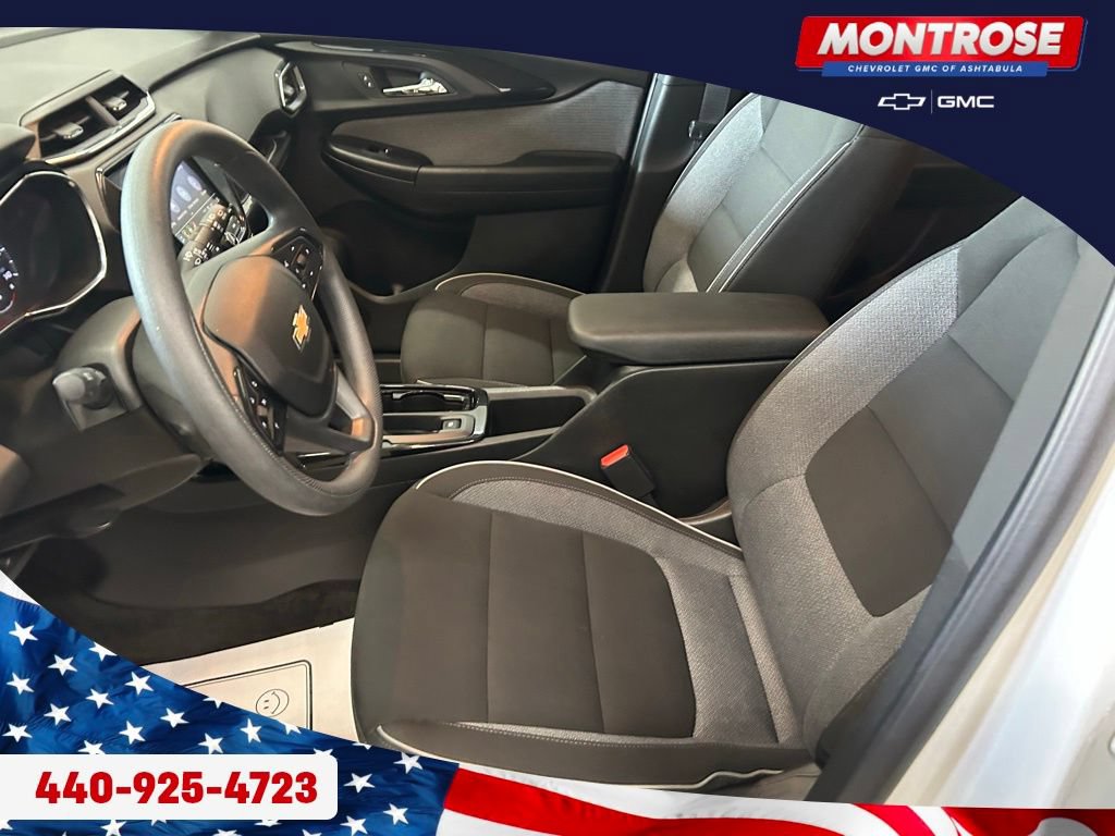 Used 2023 Chevrolet TrailBlazer LT w/ Convenience Package AWD/4WD image 11