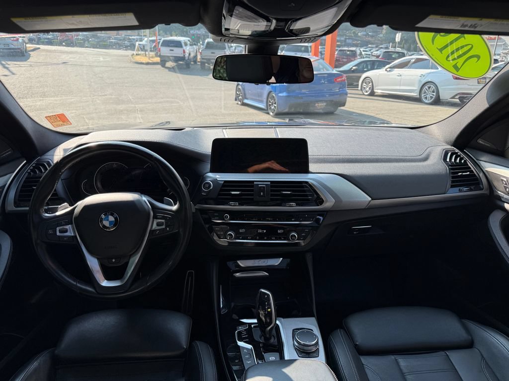 Used 2019 BMW X4 xDrive30i w/ M Sport Package AWD/4WD image 12