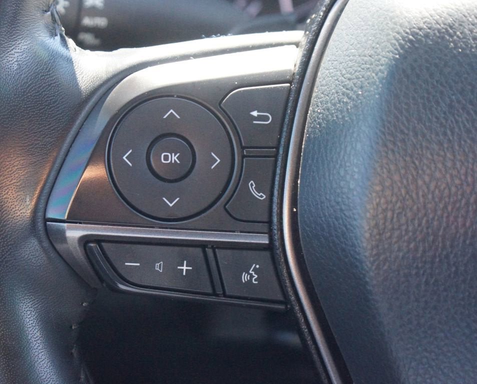 Used 2023 Toyota Camry SE w/ Audio Upgrade Package FWD image 9