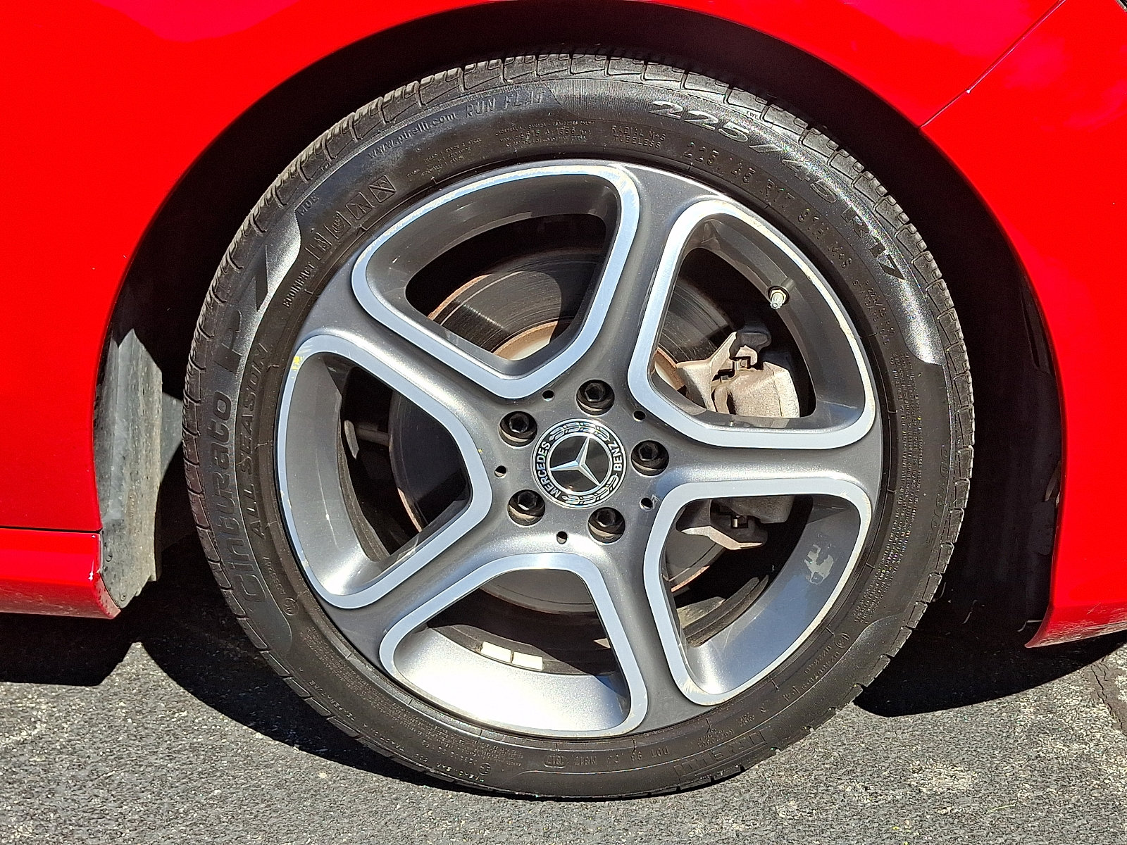 Used 2018 Mercedes-Benz CLA 250 4MATIC image 8