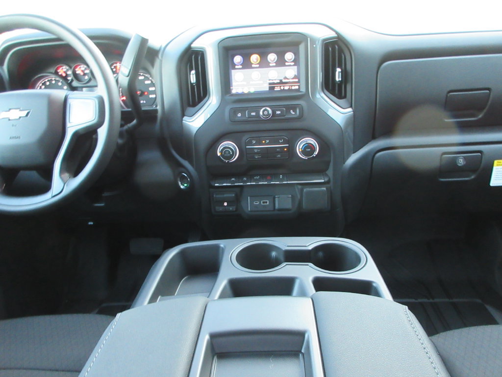 New 2026 Chevrolet Silverado 1500 Custom w/ Turbomax Blackout Package AWD/4WD image 16