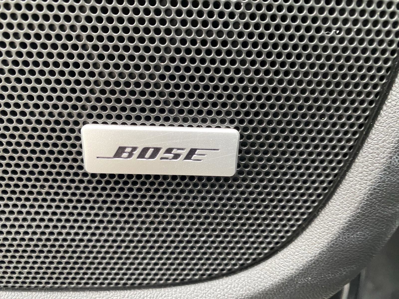 Used 2022 GMC Terrain Denali w/ LPO, Floor Liner Package image 23