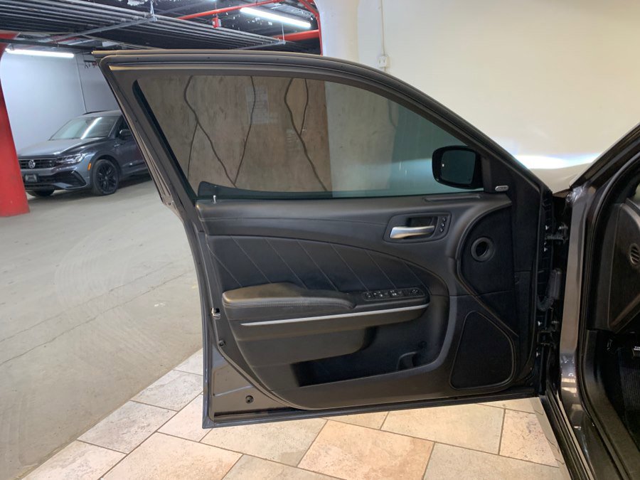 Used 2023 Dodge Charger GT w/ Plus Group RWD image 15