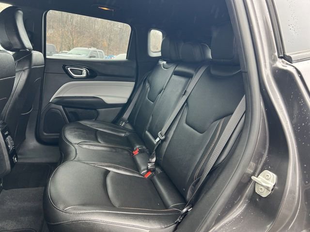 Used 2024 Jeep Compass Limited image 17