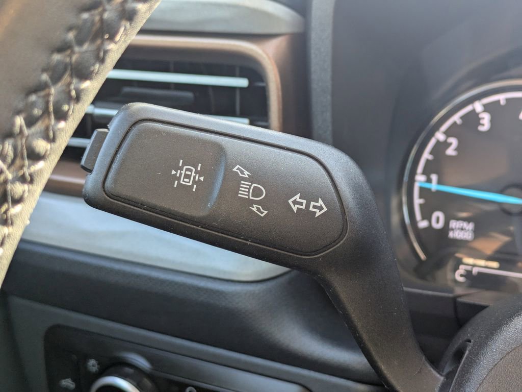 Used 2023 Ford Maverick Lariat w/ Lariat Luxury Package AWD/4WD image 28