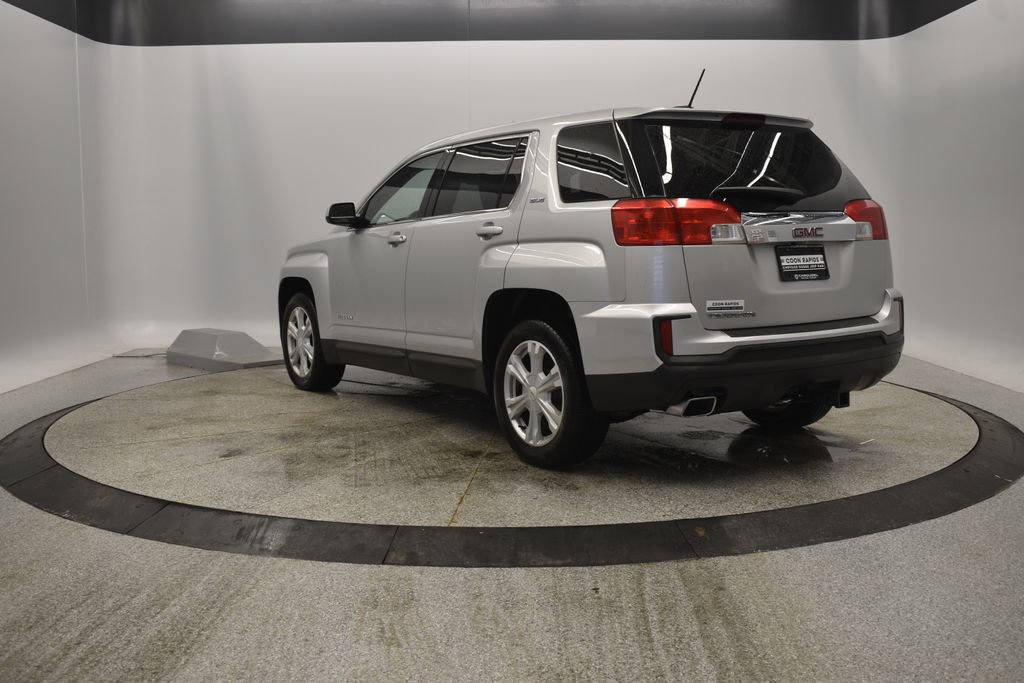 Used 2017 GMC Terrain SLE image 6
