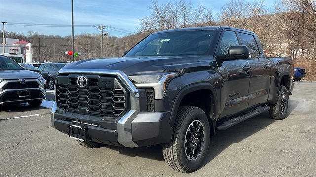 New 2025 Toyota Tundra SR5 image 3