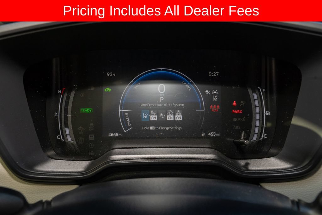 Used 2026 Toyota Corolla LE FWD image 15