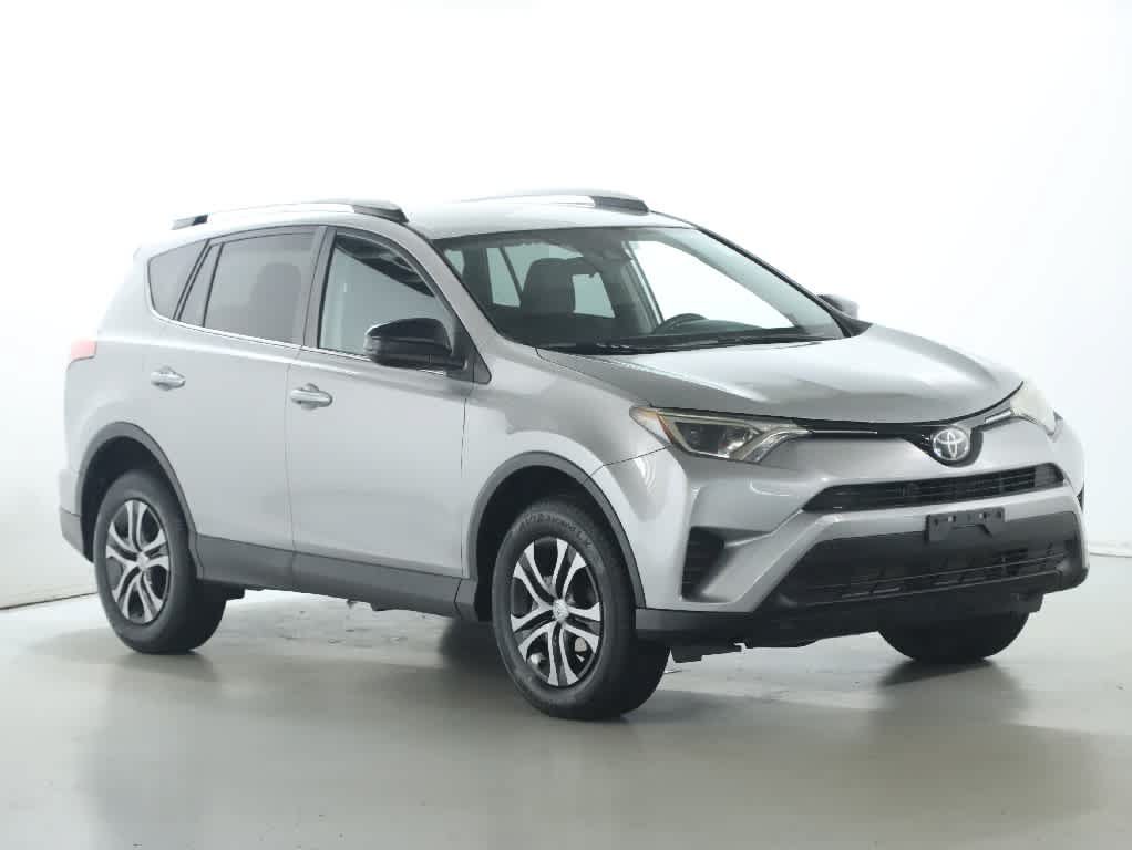 Used 2018 Toyota RAV4 LE w/ All Weather Liner Package AWD/4WD image 9