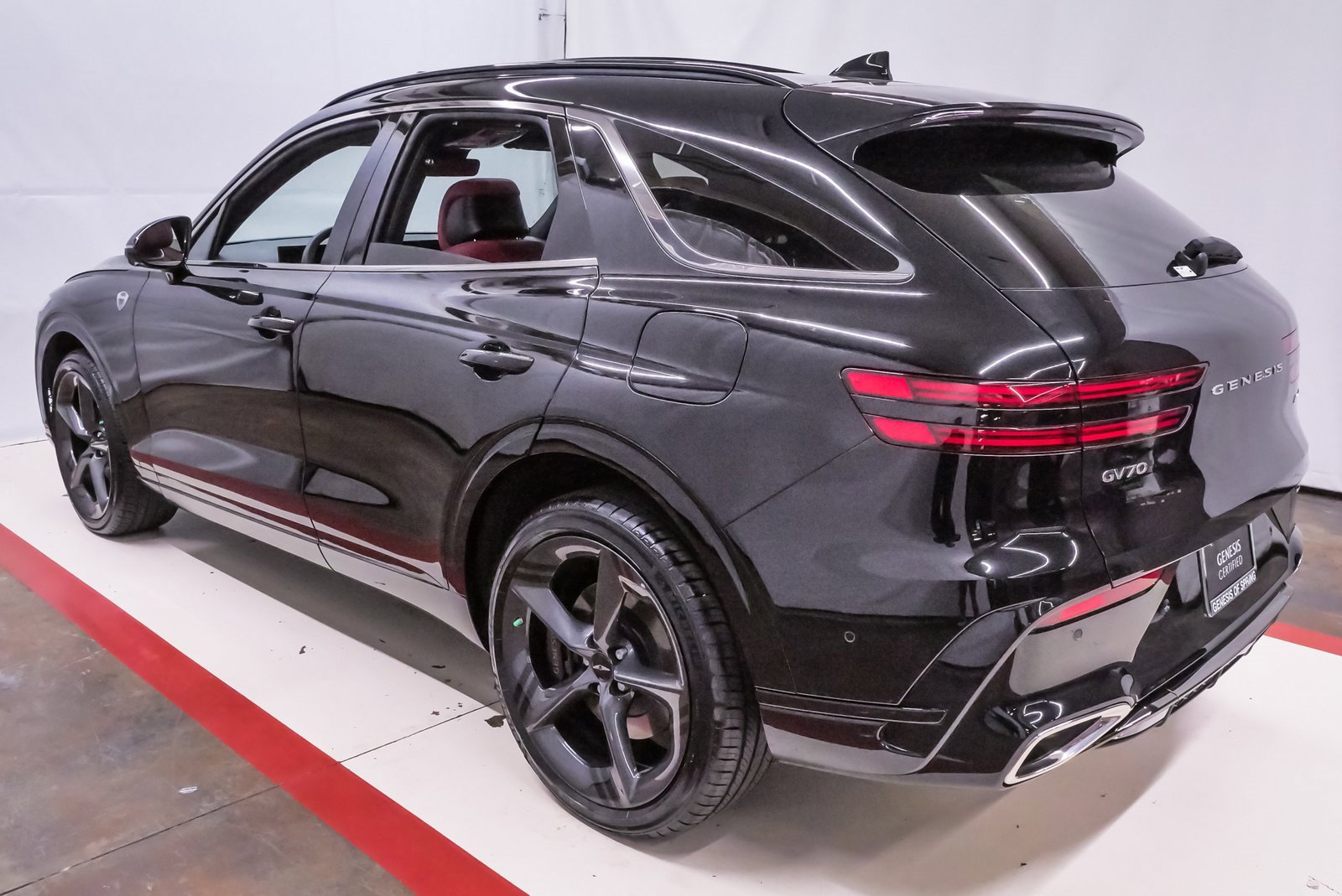 Certified 2026 Genesis GV70 3.5T Sport Prestige image 8