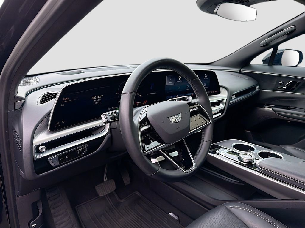 Used 2024 Cadillac Lyriq Sport RWD image 24