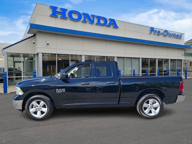 Used 2024 RAM 1500 Classic SLT AWD/4WD image 7