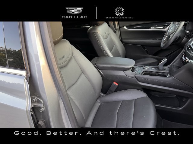 Used 2024 Cadillac XT5 Premium Luxury w/ Technology Package FWD image 26