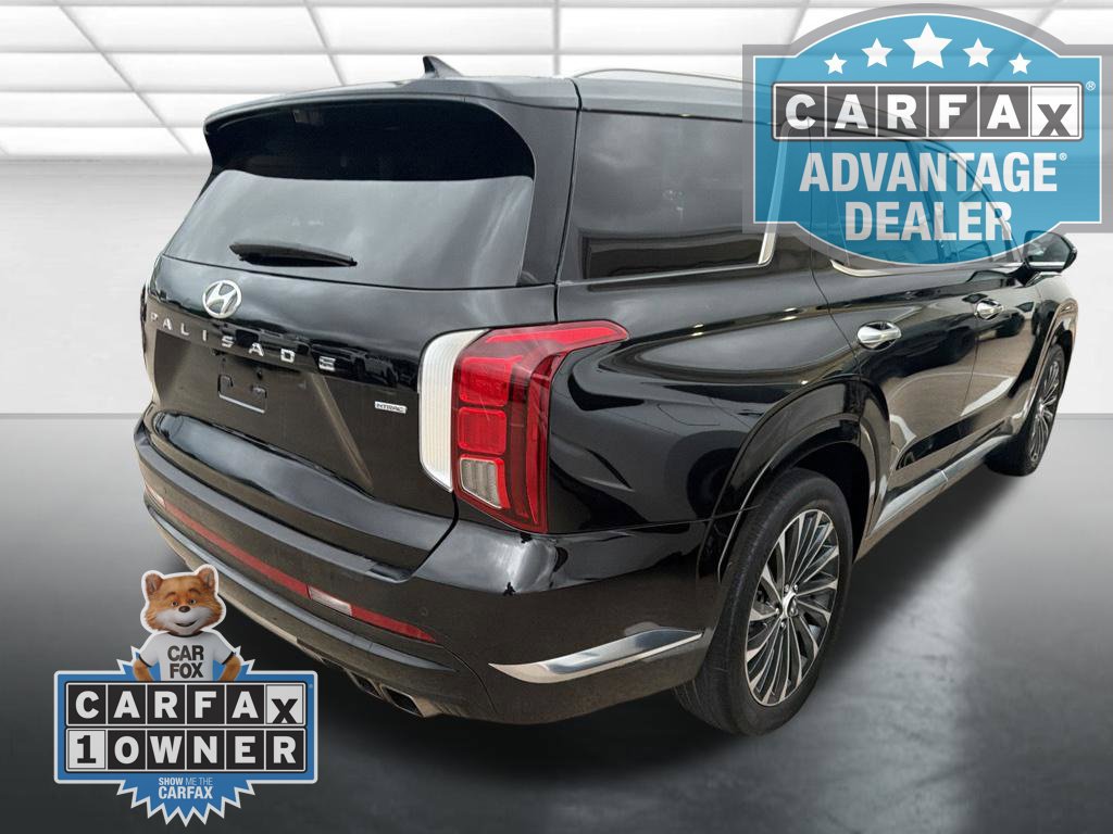 Used 2024 Hyundai Palisade Calligraphy AWD/4WD image 2