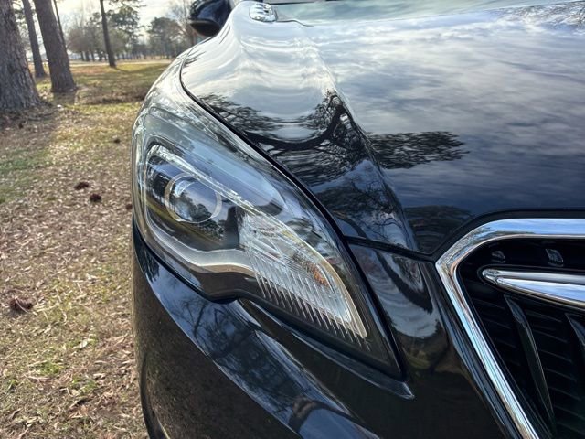 Used 2019 Buick Envision Essence image 9