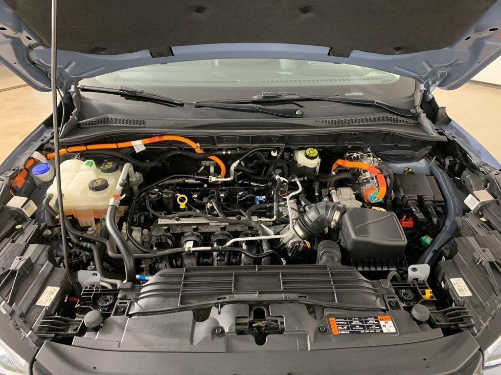 Used 2023 Ford Escape Platinum w/ Premium Technology Package image 38