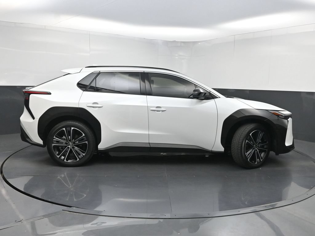 Used 2024 Toyota bZ4X AWD w/ Weather Package image 43