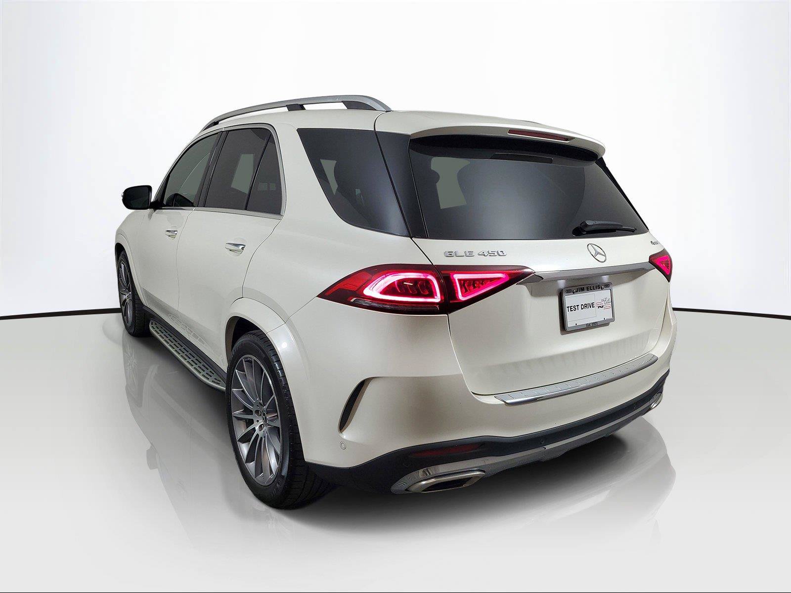Used 2021 Mercedes-Benz GLE 450 4MATIC image 4